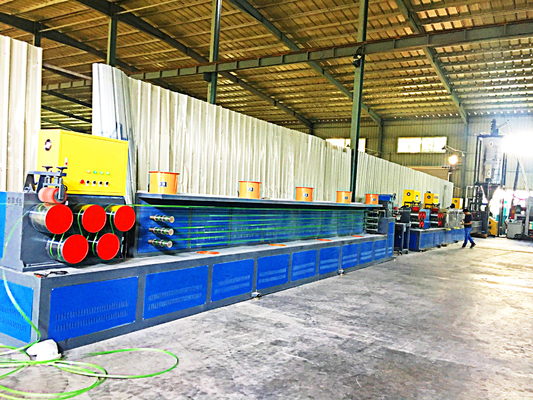 Estrusione di cinghia in PET ad alta velocità 3 cinghie a vite singola Larghezza/spessore (mm) della macchina di produzione di cinghia in PET 9-25/0.6-1.2mm