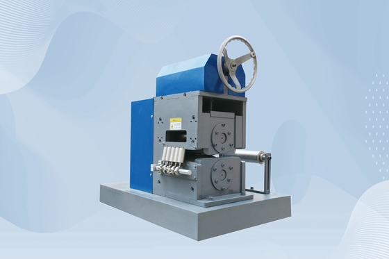 Larghezza automatica della goffratrice 1200mm del film plastico del PE 18kW