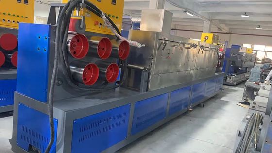Linea di produzione di cinghie in PP a doppia vite Macchina di estrusione in polipropilene di plastica con cambio di schermo non-stop