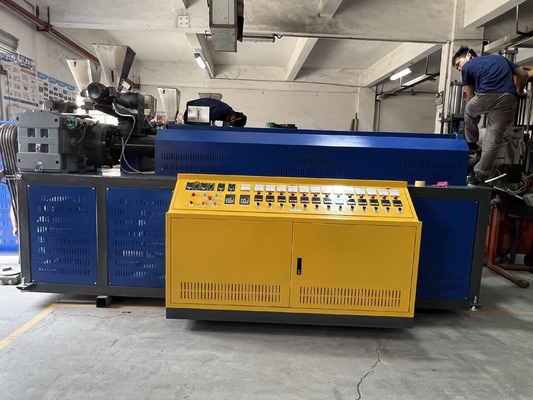 Linea d'imballaggio schermo automatico dell'estrusione della cinghia del panino dello SpA a comando a tocco