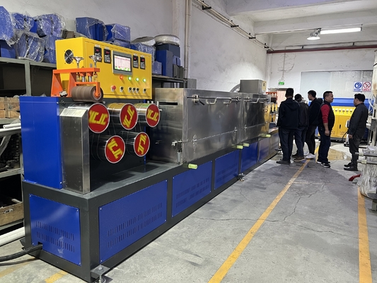 Macchina di produzione di cinghie Pp personalizzabile e durevole con materiale a doppia vite singola