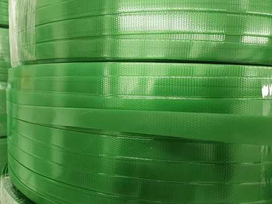 Stringhe di imballaggio in PET resistenti alla temperatura -40 °C a 80 °C tessuti/imbossati/lambidi 10 kg/rollo