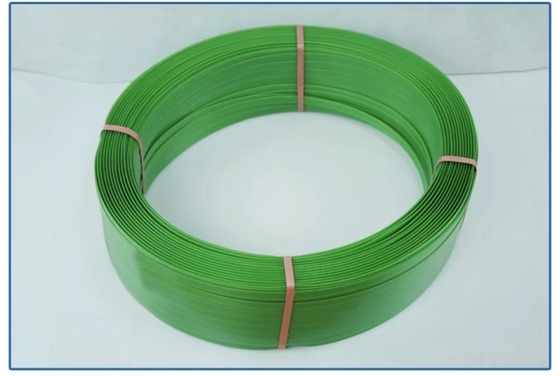 Cintura di acciaio in plastica PET, forza di trazione 150-1000KG, cintura di imballaggio in PET, resistente, forza di trazione forte, peso: 20KG/ rotolo