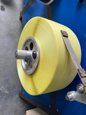 Macchina per la fabbricazione di cinghie in PP completamente automatica con motore Siemens e velocità di cinghia &gt; 260-300 m/min