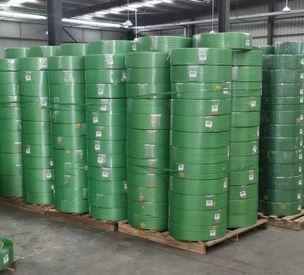 Linea di produzione di cinture in PET, linea di produzione di cinture in plastica verde, attrezzature di produzione di cinture in acciaio in plastica in PET, larghezza: 9-35 mm
