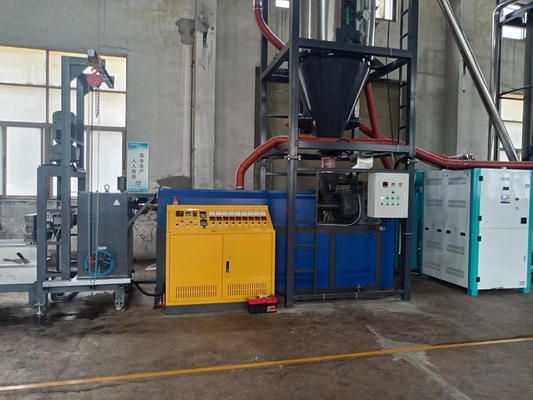 Linea di estrusione di nastri PET con motore principale Siemens da 37 kW e torre di pre-asciugatura da 5000L