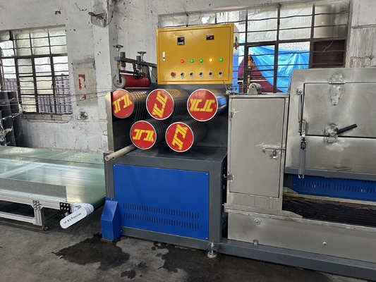 PLC controllato PP Strap Making Machine con elevato standard di rettitudine Nuova tecnologia