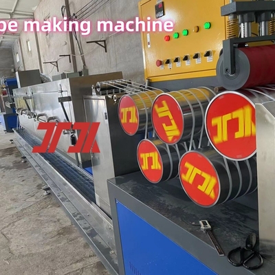 Linea di produzione di cinghie in PP a doppia vite da 5 mm con lunghezza lunga e flessibilità