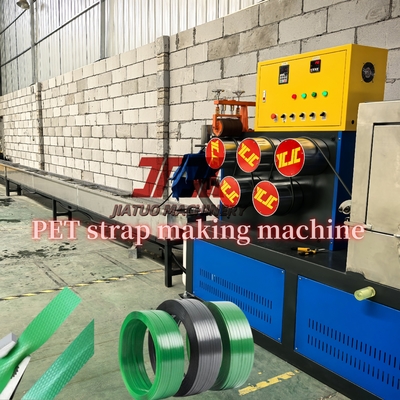 Macchina per la lavorazione della plastica con strisce di PET Larghezza 9-32 mm Con estrusore a vite singola Fortezza