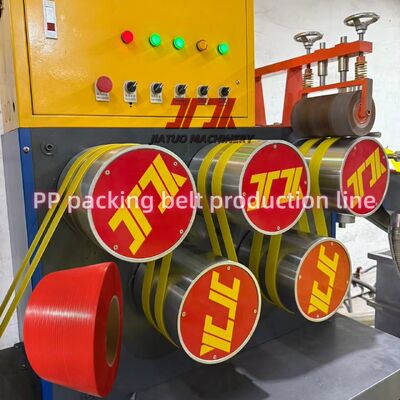 Linea di produzione di cinture di imballaggio in PP 5-19 mm Dispositivo automatico di cambio schermo