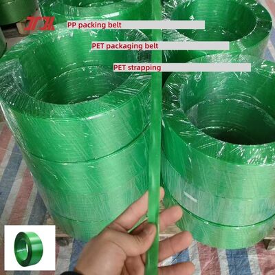 Cintura di imballaggio in PET da 9-25 mm, reggia in acciaio plastico PET, reggia di imballaggio in PET con frantumazione di materiale di bottiglia al 100%