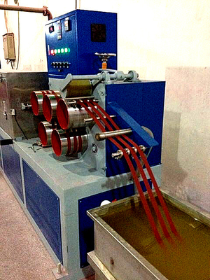 Argano completamente automatico della cinghia dell'ANIMALE DOMESTICO 0.4KW per la banda della cinghia che fa macchina