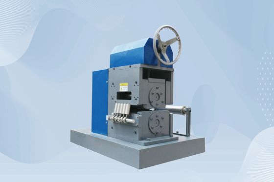 Attrezzatura per reggiatura in PET PP polietilene goffrato personalizzato Linea di produzione di reggiatura in PP PET