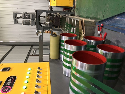 200 kg/h Linea di estrussione di nastri in poliestere PET Linea di produzione di nastri in plastica in acciaio