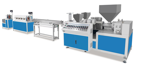 JTPP-110 macchina di imitazione di plastica per la fabbricazione di rattan: vite da 3300 mm, 6 cinghie, capacità 130 kg/h