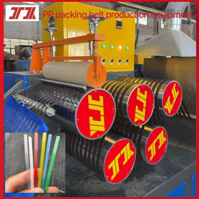 Linea di produzione di cinture di imballaggio in PP, macchina di produzione di cinture di PP controllata da PLC, larghezza: 5-19 mm,spessore: 0,3-1,2 mm