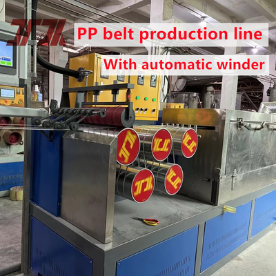 Linea di estrusione per fasce di fascia elettrica Schneider PP con avvolgitore automatico e manuale